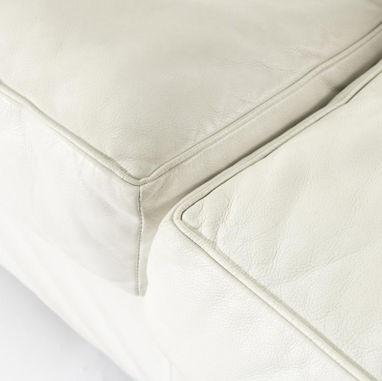 Bild 2 zu Objekt, Dreisitzer Sofa 'LC 2', 1928, Cassina, Mailand, 148A 319