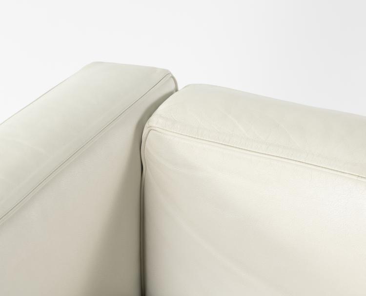 Bild 3 zu Objekt, Dreisitzer Sofa 'LC 2', 1928, Cassina, Mailand, 148A 319