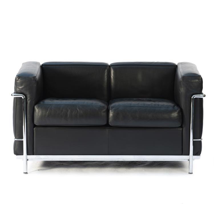 Bild 2 zu Objekt, 'LC 2' settee, 1928, Pierre Jeanneret,Charlotte Perriand,Le Corbusier Charles-&Eacute;douard Jeanneret-Gris, Cassina, Mailand, 149B 291