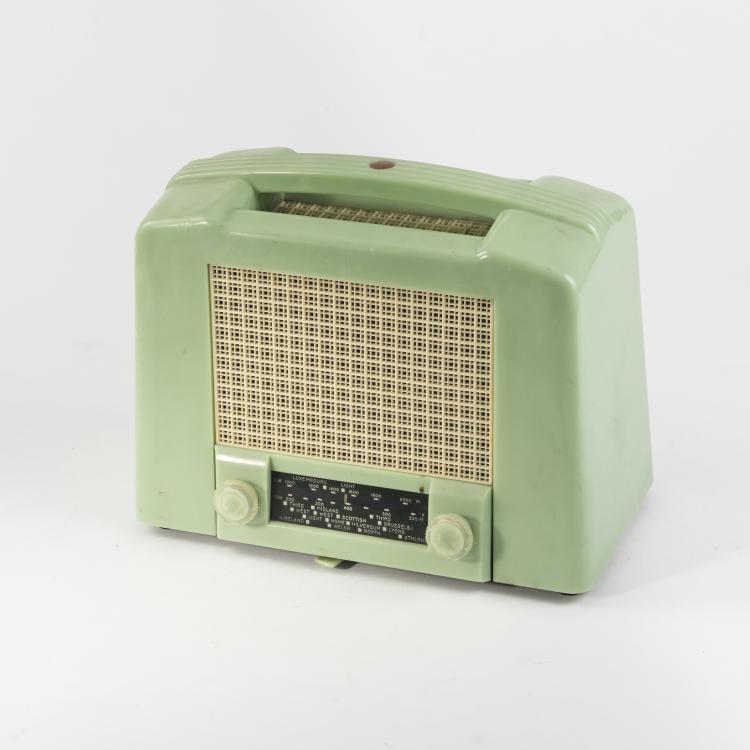 Hauptbild zu Objekt, Tischradio 'U122', 1950 , Cole, E. K., Southend-on-Sea, Gro&szlig;britannien, 146C 627
