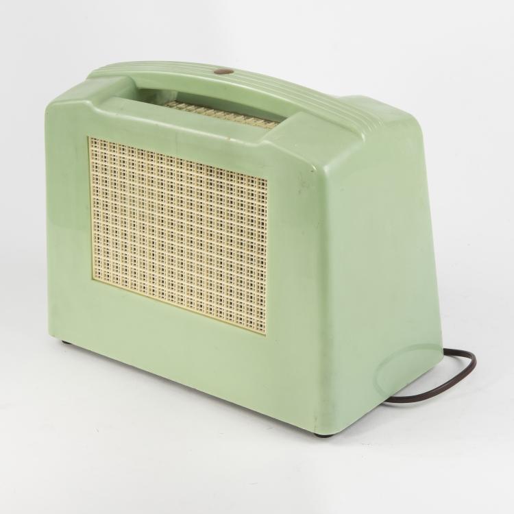 Bild 3 zu Objekt, Tischradio 'U122', 1950 , Cole, E. K., Southend-on-Sea, Gro&szlig;britannien, 146C 627