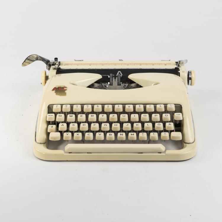 Hauptbild zu Objekt, Reiseschreibmaschine 'ABC', 1955, Koch's-Adler, Bielefeld, 146C 629