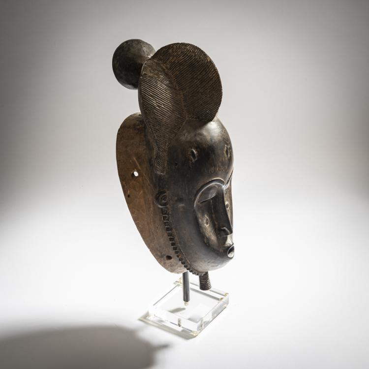 Bild 1 zu Objekt, Maske, Elfenbeink&uuml;ste, 151C 831