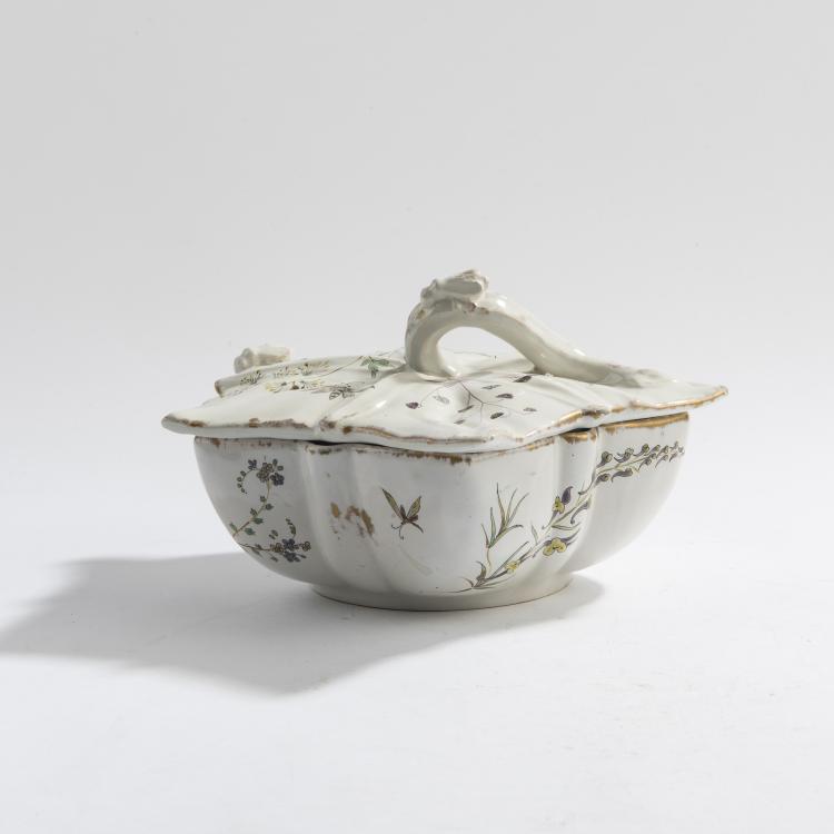 Bild 2 zu Objekt, Konfektdose, um 1889, Gall&eacute;, Emile, Nancy, 147B 529