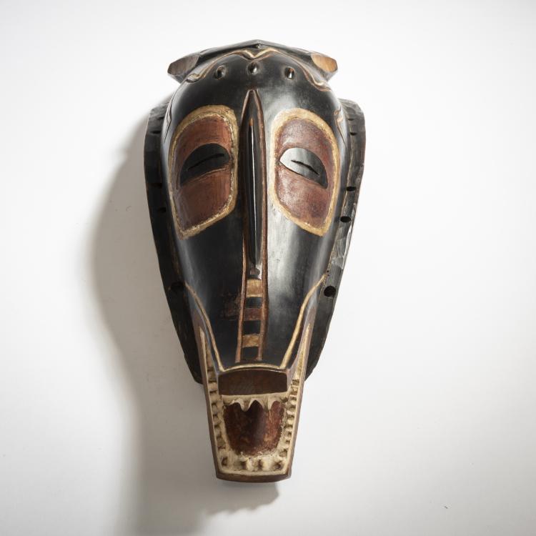 Bild 3 zu Objekt, Zoomorphe Maske 'Zamle', Elfenbeinl&uuml;ste, 151C 843