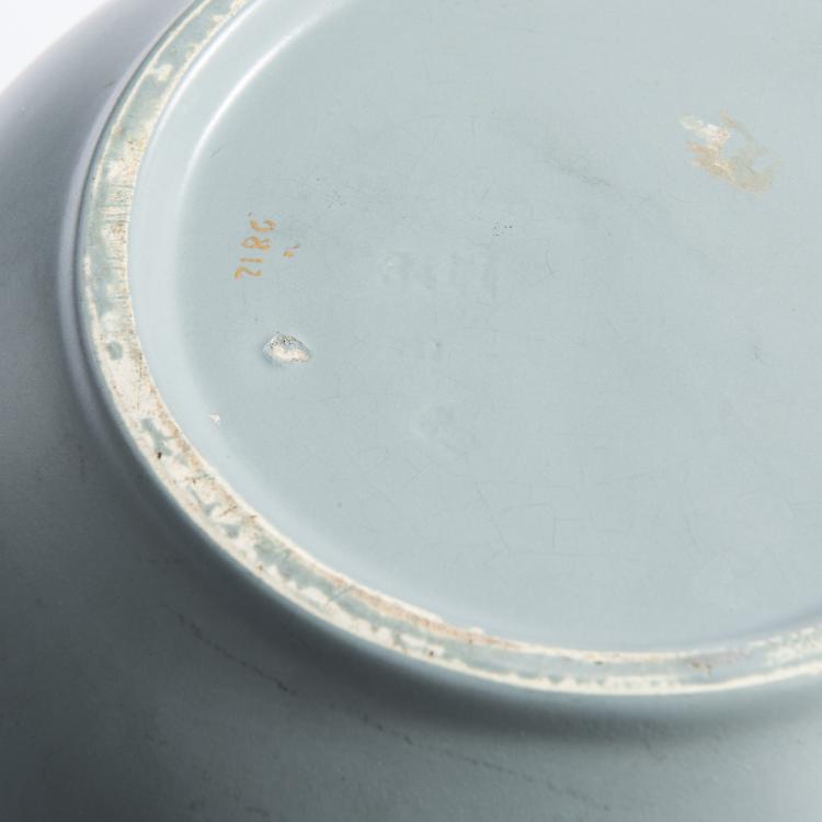 Bild 2 zu Objekt, Cachepot, c. 1910, Utzschneider & Cie., Sarreguemines, 147B 548