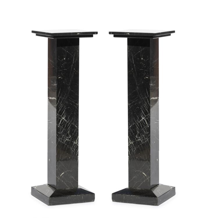 Hauptbild zu Objekt, Zwei Blumens&auml;ulen, um 1930, Frankreich, 147B 659