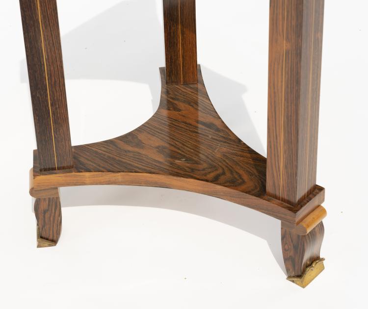 Bild 4 zu Objekt, Beistelltisch, um 1930, Frankreich, 147B 660