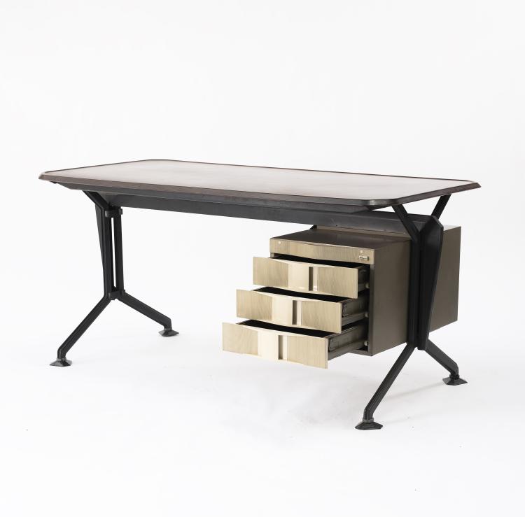 Bild 1 zu Objekt, Schreibtisch 'Arco', 1963, Olivetti, Ivrea, 146B 278