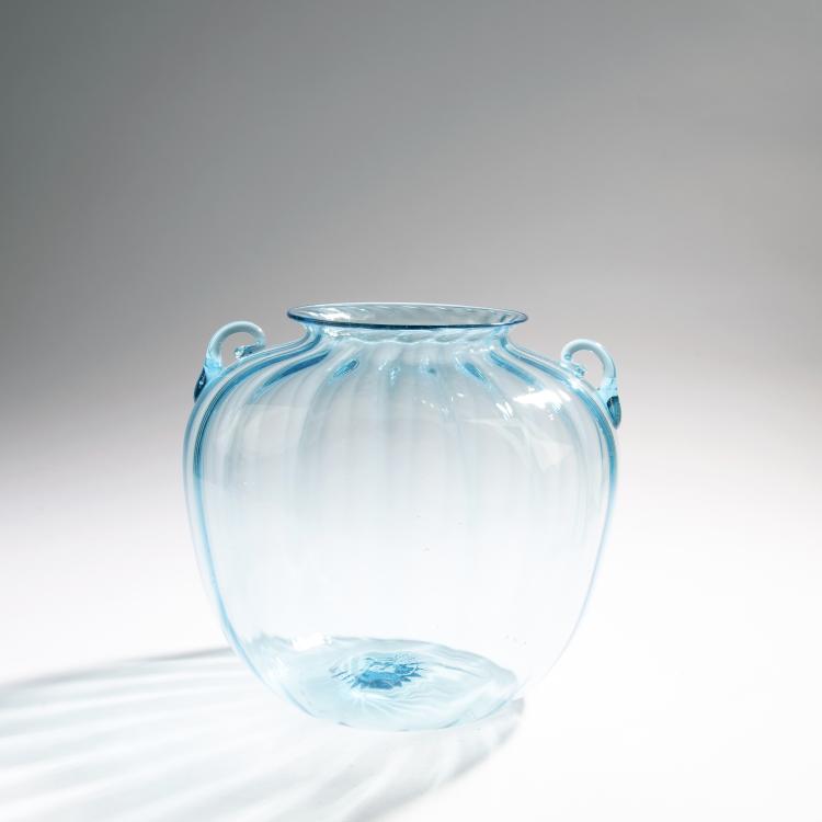 Hauptbild zu Objekt, 'A costolato' vase with handles, c. 1925, Toso, Fratelli (zugeschrieben), 146D 693