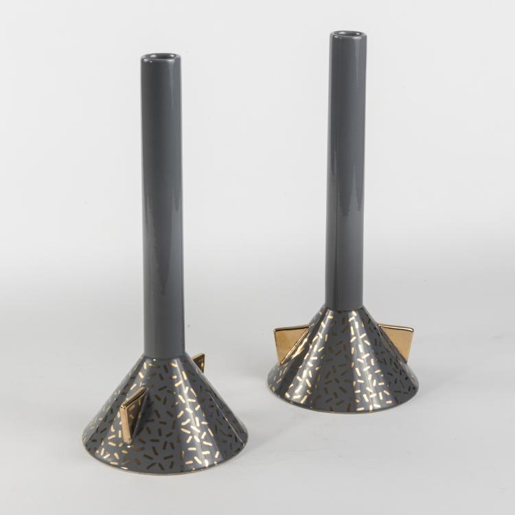 Bild 1 zu Objekt, Zwei Vasen 'Tuja', 1981, Flavia, Montelupo, Sesto Fiorentino; Memphis, Mailand, 146B 336