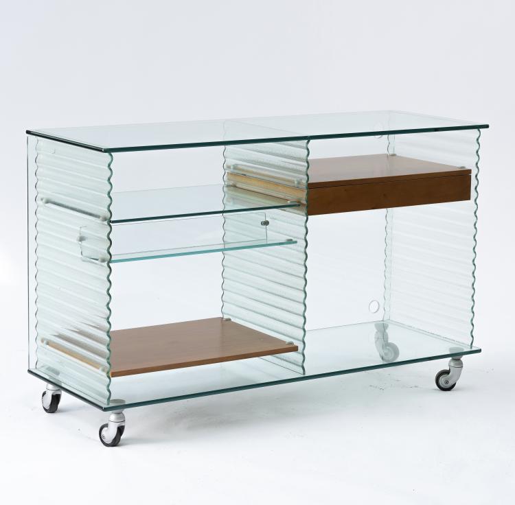 Hauptbild zu Objekt, 'Onda' sideboard on wheels, 1996, FIAM, Tavullia, Italien, 146C 677