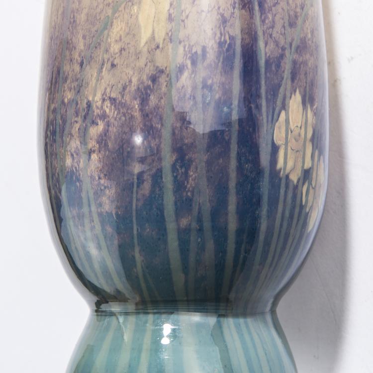 Bild 2 zu Objekt, Intercalaire-vase 'Narcisses dans le brouillard', c. 1900, Daum Fr&egrave;res, Nancy, 147B 104