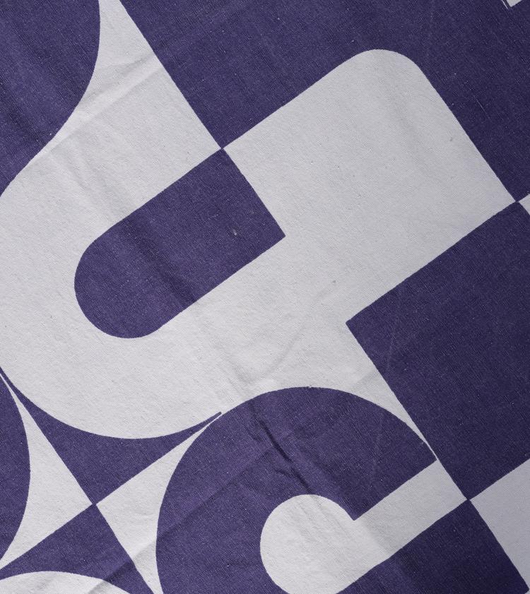 Bild 2 zu Objekt, 'Circle Sections B' fabric, 1972 , Alexander Girard, Miller, Herman, Zeeland, Mich., 149B 442