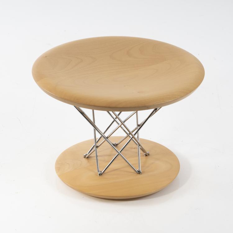 Hauptbild zu Objekt, 'Rocking Stool', 1954, Isamu Noguchi, Vitra, Weil am Rhein, 149B 323