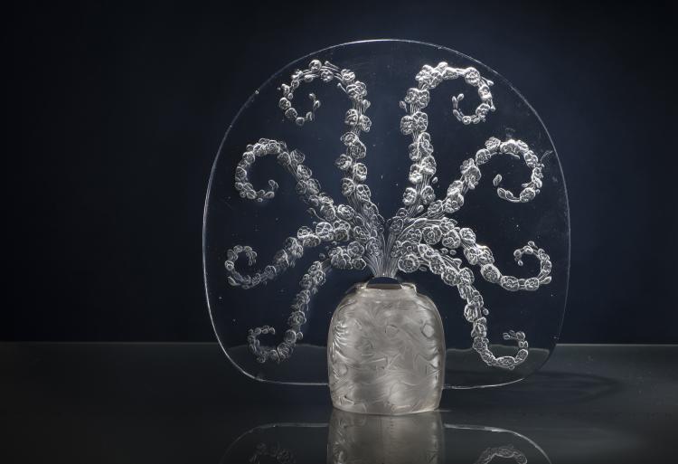 Bild 3 zu Objekt, 'V&eacute;ronique' night light / perfume burner, 1913, Lalique, Ren&eacute;, Combs-la-Ville, 147A 2
