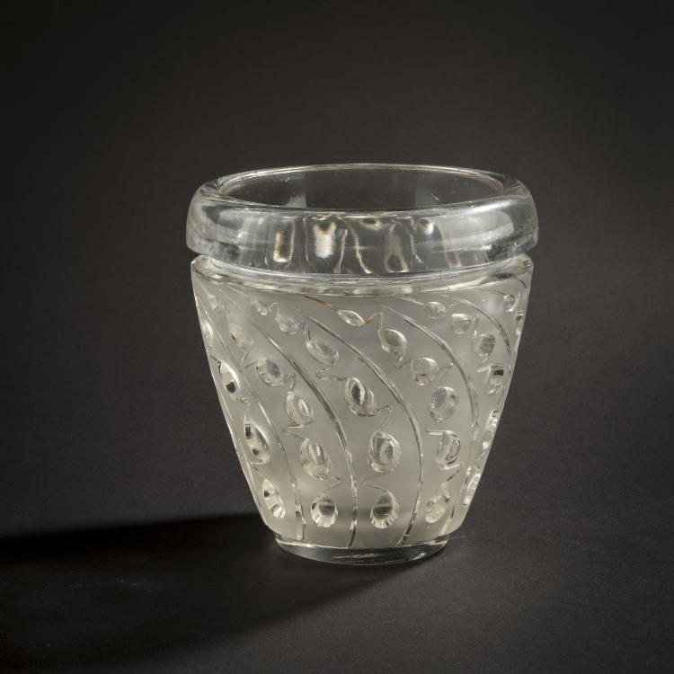 Bild 1 zu Objekt, 'Lemna' vase, 1934, Lalique, Ren&eacute;, Wingen-sur-Moder, 147A 58