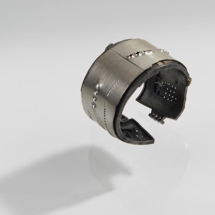 Bild 1 zu Objekt, Armreif, um 1972 , 148B 378