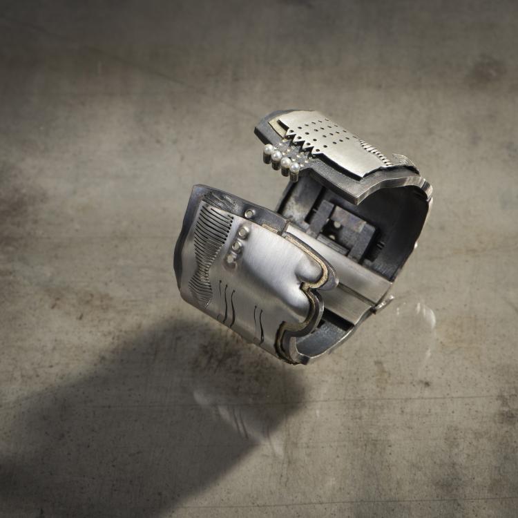 Bild 3 zu Objekt, Armreif, um 1972 , 148B 378