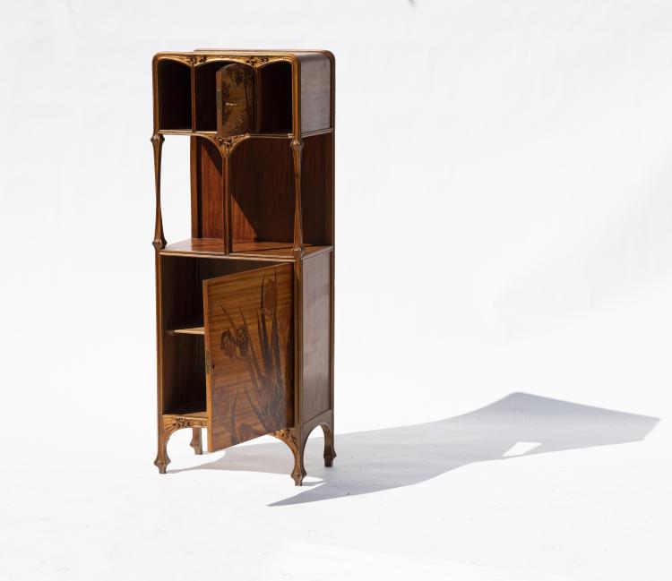 Bild 1 zu Objekt, Cabinet 'Iris', c. 1900, Louis Majorelle, Majorelle, Louis, Nancy, 147B 676