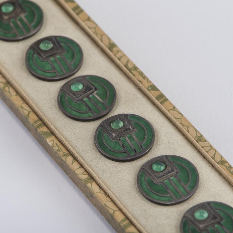 Bild 1 zu Objekt, Sechs Kn&ouml;pfe in Originaletui, um 1900, Levinger, Heinrich, Pforzheim, 147B 509