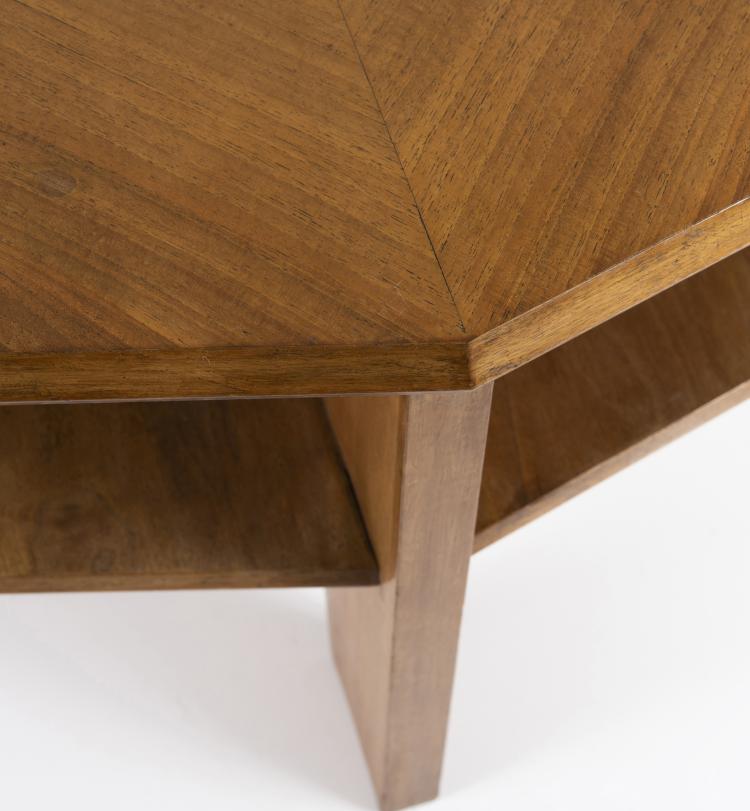 Bild 2 zu Objekt, Anthroposophischer Sofatisch '386', 1928/29, Kayser-M&ouml;belwerkst&auml;tten, Stuttgart-Cannstadt, 148A 206