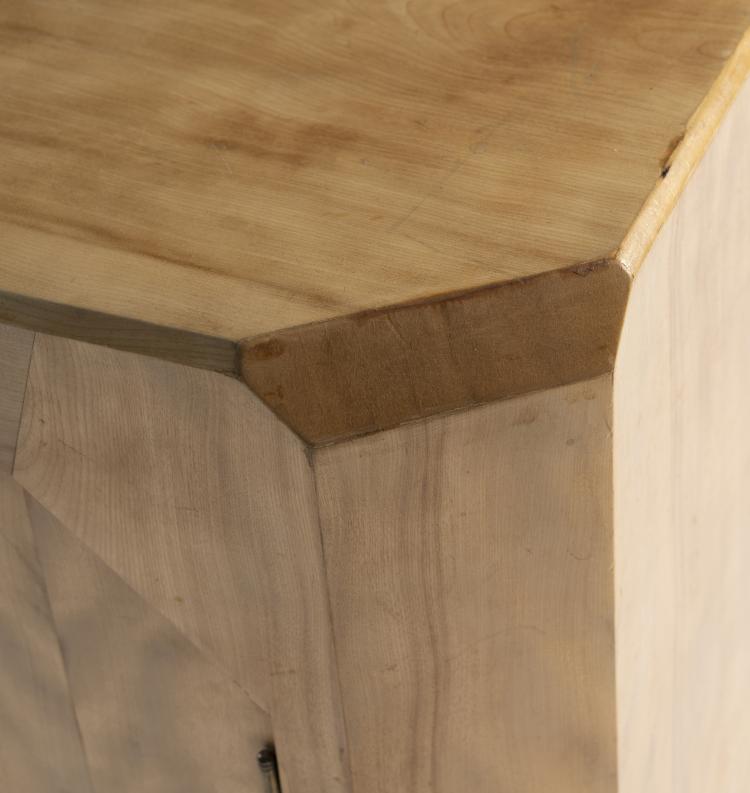 Bild 8 zu Objekt, Anthroposophisches Buffet, 1930er Jahre, Schiller M&ouml;bel Stuttgart-Cannstadt, 148A 210