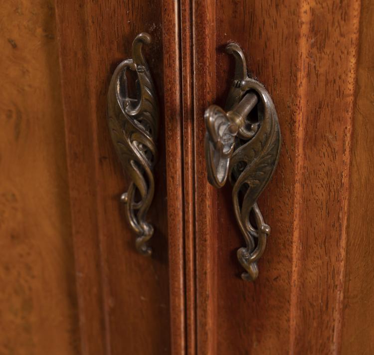 Bild 6 zu Objekt, Buffet, c. 1910, Gaillard, Eug&egrave;ne, 147B 665