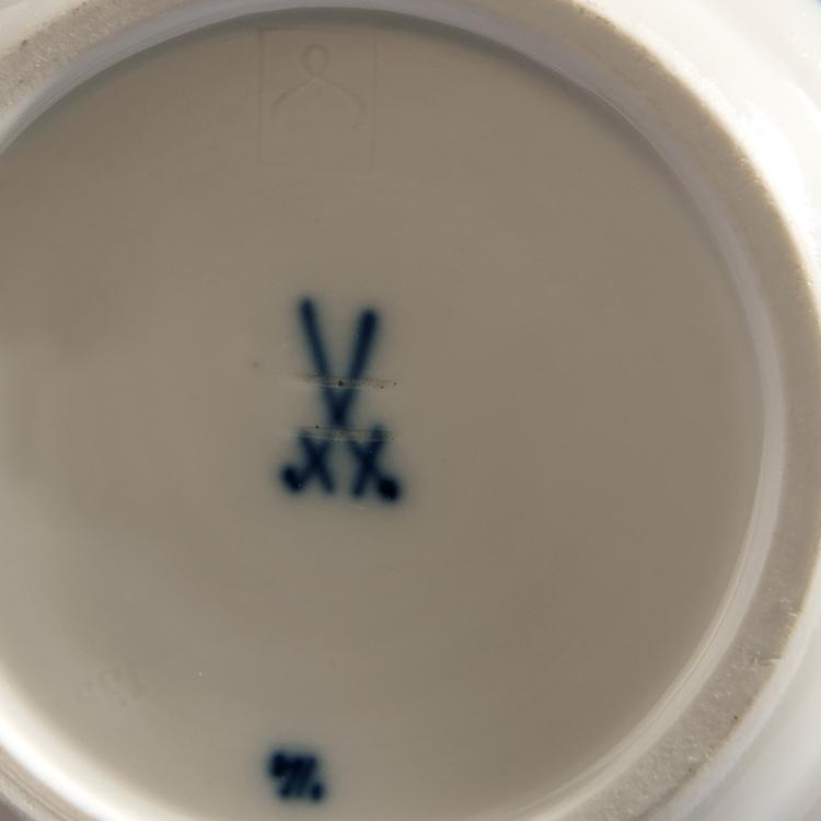 Bild 3 zu Objekt, Teetasse und Unterteller, 1903/04, Mei&szlig;en, KPM, 148A 24