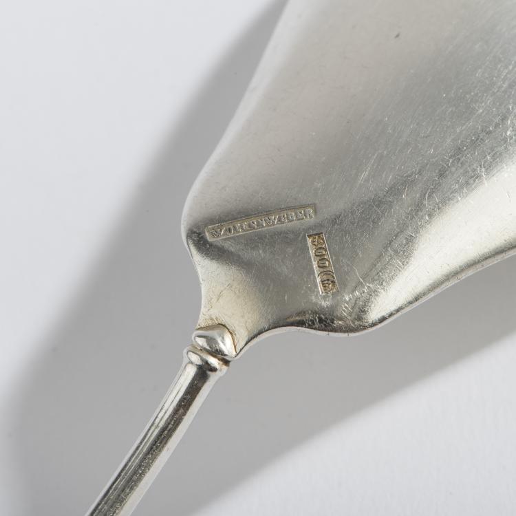 Bild 1 zu Objekt, Vorlegel&ouml;ffel, um 1905, Wollenweber, Eduard, M&uuml;nchen, 147B 478