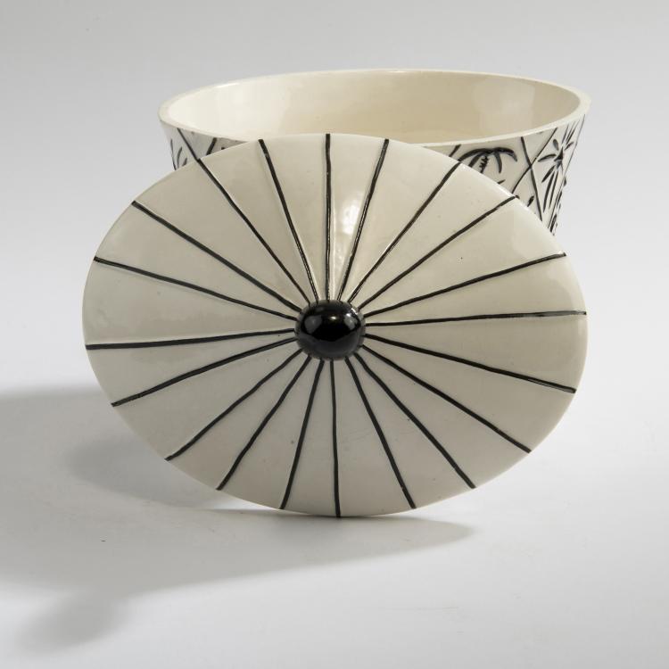 Bild 4 zu Objekt, Deckeldose, um 1916, Vereinigte Wiener und Gmundner Keramik, 148A 78