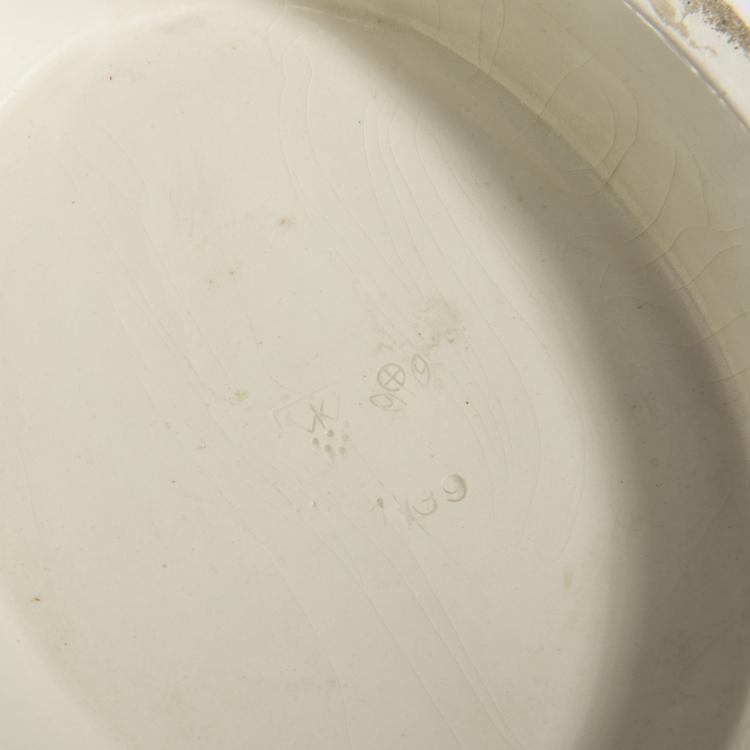 Bild 6 zu Objekt, Deckeldose, um 1916, Vereinigte Wiener und Gmundner Keramik, 148A 78