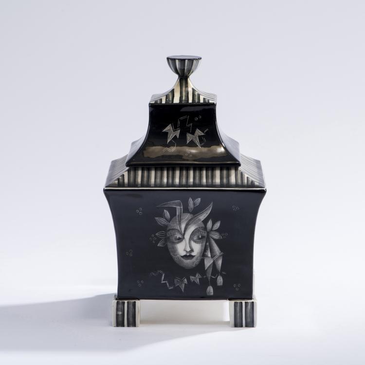 Bild 1 zu Objekt, Deckeldose 'Kopf', um 1920, Vereinigte Wiener und Gmundner Keramik, 148A 81