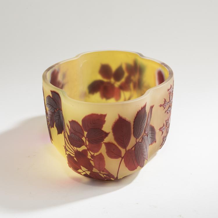 Bild 3 zu Objekt, Schale 'Roses', 1920er Jahre, Gall&eacute;, Etablissements, Nancy, 147B 224