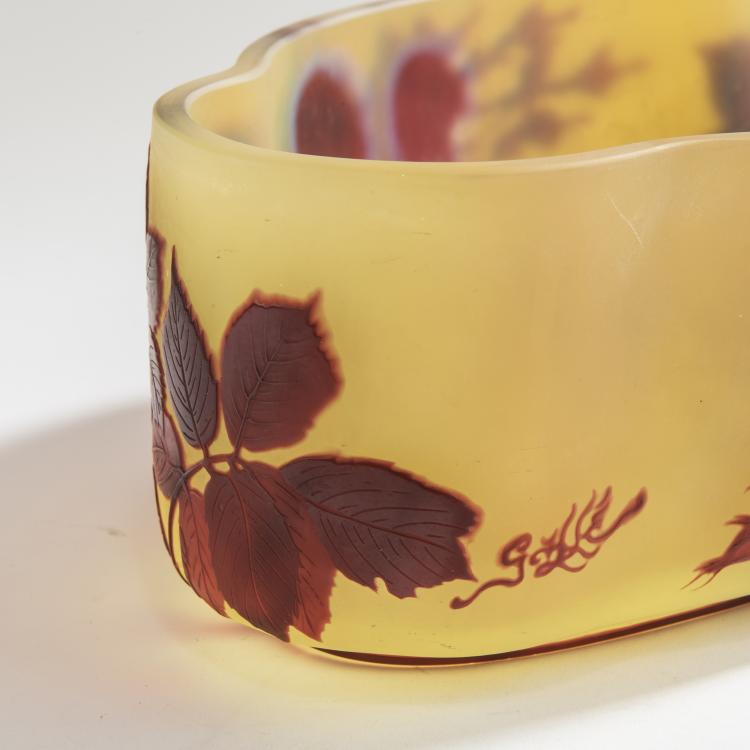 Bild 4 zu Objekt, Schale 'Roses', 1920er Jahre, Gall&eacute;, Etablissements, Nancy, 147B 224