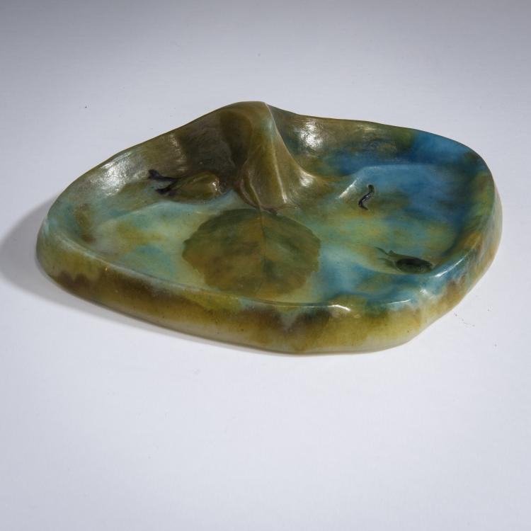 Bild 4 zu Objekt, 'Rosier' pen tray, c. 1905, Daum Fr&egrave;res, Nancy, 147B 119