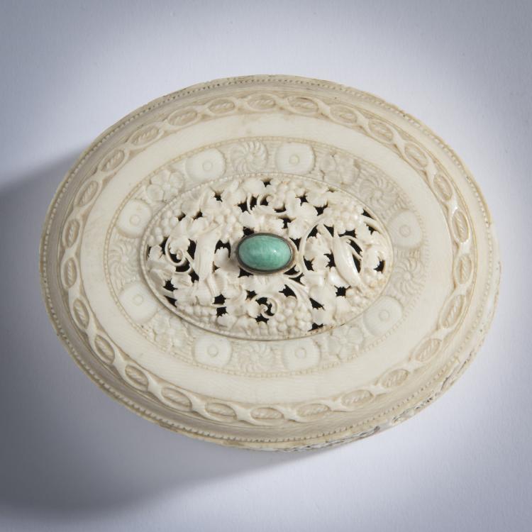 Bild 3 zu Objekt, Deckeldose, um 1885, Erbach, 147B 697