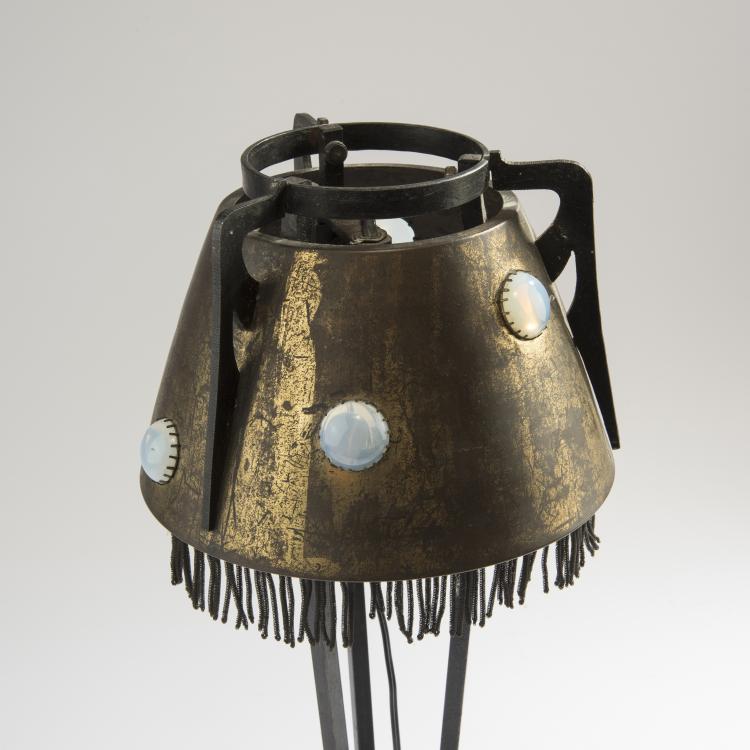 Bild 1 zu Objekt, Tischleuchte, um 1910, Berger, Hugo, Metallwarenfabrik Schmalkalden; Goberg, 147B 437