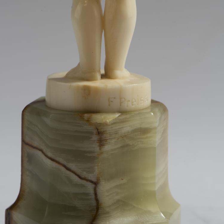 Bild 5 zu Objekt, 'Knabe mit Apfel', vor 1914, 147B 388