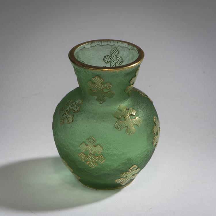 Bild 1 zu Objekt, Vase 'Croix de Lorraine', um 1895, Daum Fr&egrave;res, Nancy, 147B 94