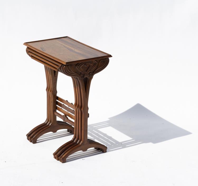 Bild 8 zu Objekt, Four nesting tables 'Gauloise', c. 1918, Gall&eacute;, Etablissements, Nancy, 147B 670