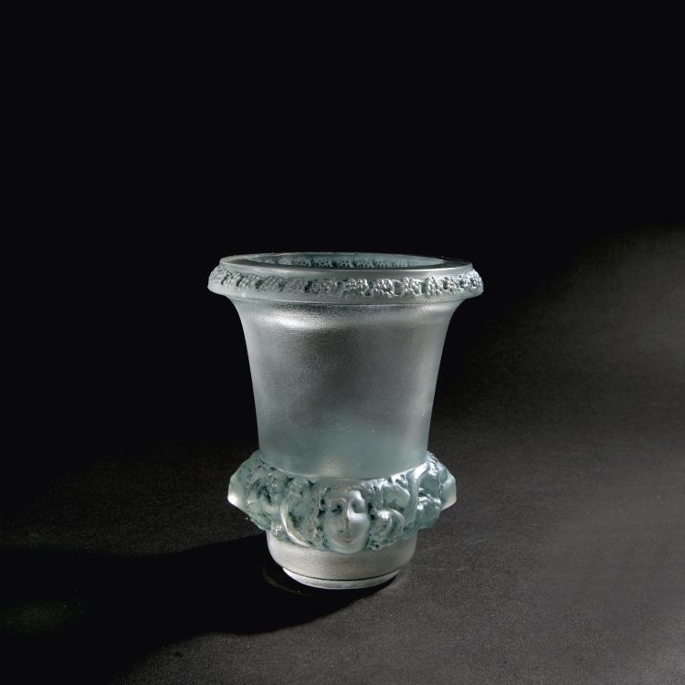 Hauptbild zu Objekt, 'Quatre t&ecirc;tes femmes et raisins' vase, 1939, Lalique, Ren&eacute;, Wingen-sur-Moder, 147A 66