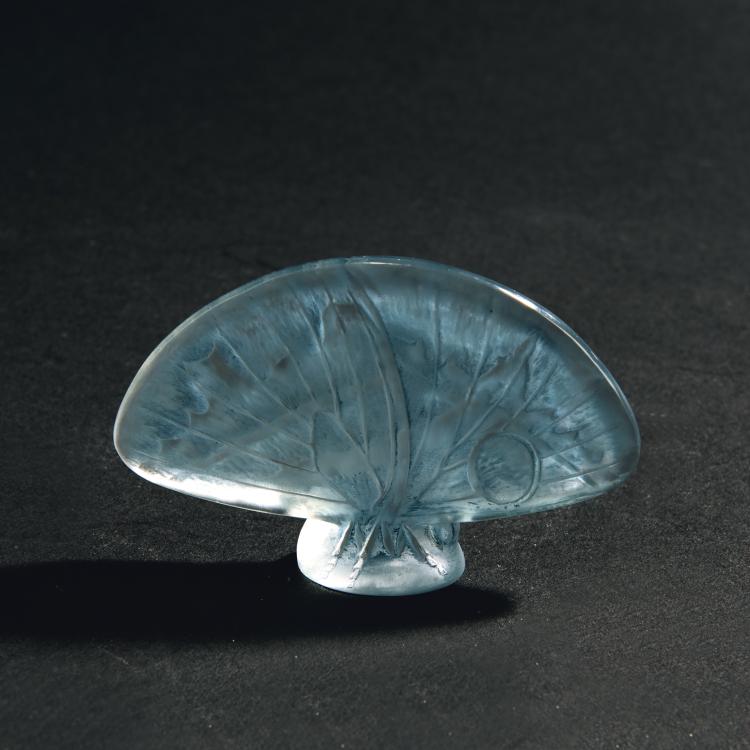 Hauptbild zu Objekt, Stempel 'Papillon, Ailes Ouvertes', 1919, Lalique, Ren&eacute;, Combs-la-Ville, 147A 6