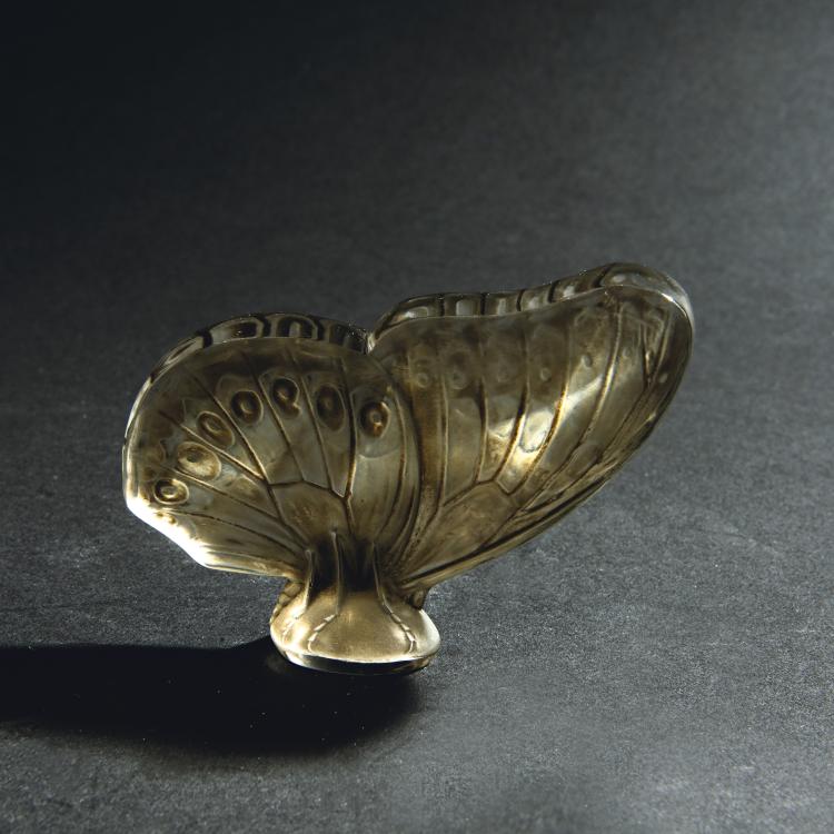 Hauptbild zu Objekt, Stempel 'Papillon, Gros', 1919, Lalique, Ren&eacute;, Combs-la-Ville, 147A 7