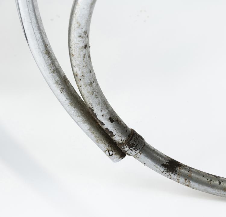 Bild 2 zu Objekt, Zwei Armlehnst&uuml;hle 'MR 20', zwei St&uuml;hle 'MR 10', ein Tisch 'MR 140', 1927, Berliner Metall-Gewerbe Jos. M&uuml;ller, Berlin, 148A 122