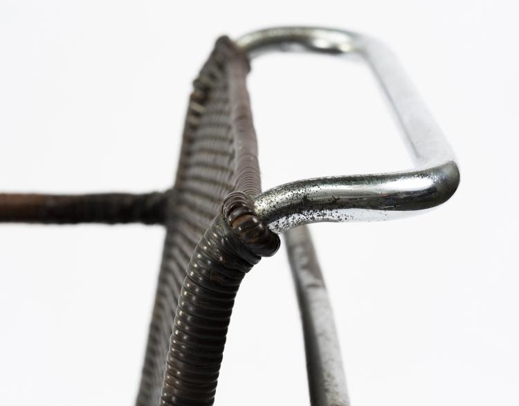 Bild 39 zu Objekt, Zwei Armlehnst&uuml;hle 'MR 20', zwei St&uuml;hle 'MR 10', ein Tisch 'MR 140', 1927, Berliner Metall-Gewerbe Jos. M&uuml;ller, Berlin, 148A 122