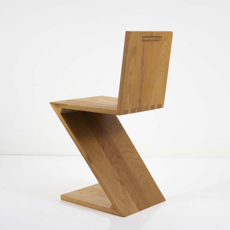 Bild 2 zu Objekt, Stuhl 'ZigZag', 1932-34, Gerrit Rietveld, Cassina, Mailand, 149B 309