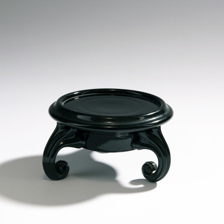 Bild 1 zu Objekt, Vasenpodest, um 1920, L&ouml;tz Wwe., Klosterm&uuml;hle, 147B 296