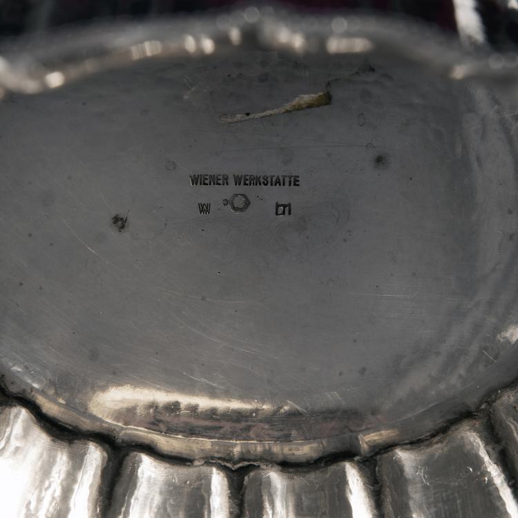 Bild 4 zu Objekt, Fu&szlig;schale, um 1915, Wiener Werkst&auml;tte, 148A 84