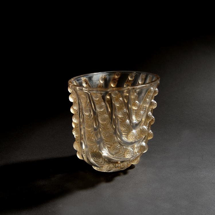 Bild 1 zu Objekt, 'Vichy' vase, 1937, Lalique, Ren&eacute;, Wingen-sur-Moder, 147A 63